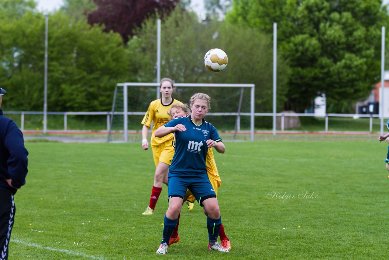 Bild 223 - B-Juniorinnen VfL Oldesloe - JSG Sdtondern : Ergebnis: 2:0